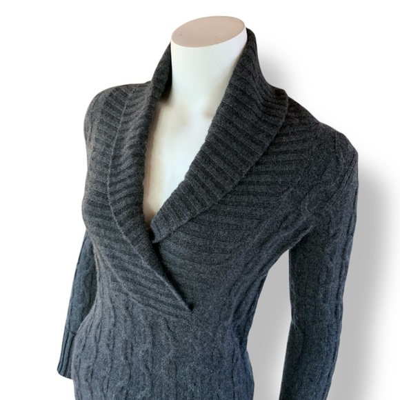 100% cashmere shawl collar sweater size XS - Picture 3 of 8